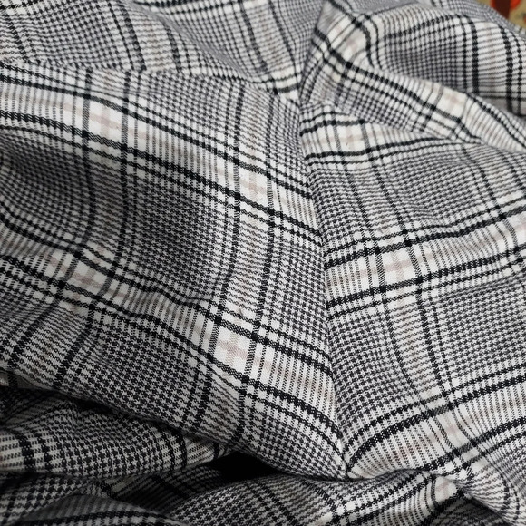 Ava & Viv Cream Plaid High Rise Tapered Ankle Pants in Size 22 - Picture 13 of 14